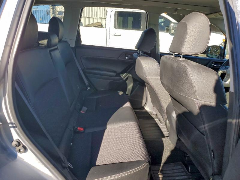 Фото 10 - SUBARU FORESTER