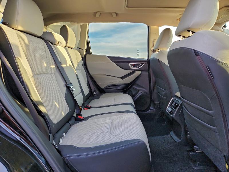 Фото 11 - SUBARU FORESTER