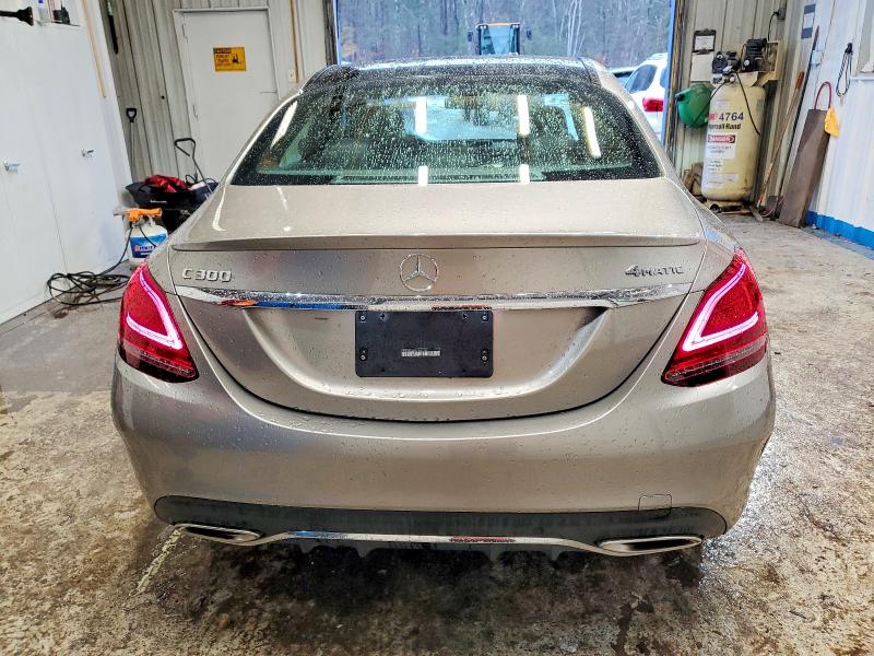 Фото 6 - MERCEDES-BENZ C-CLASS