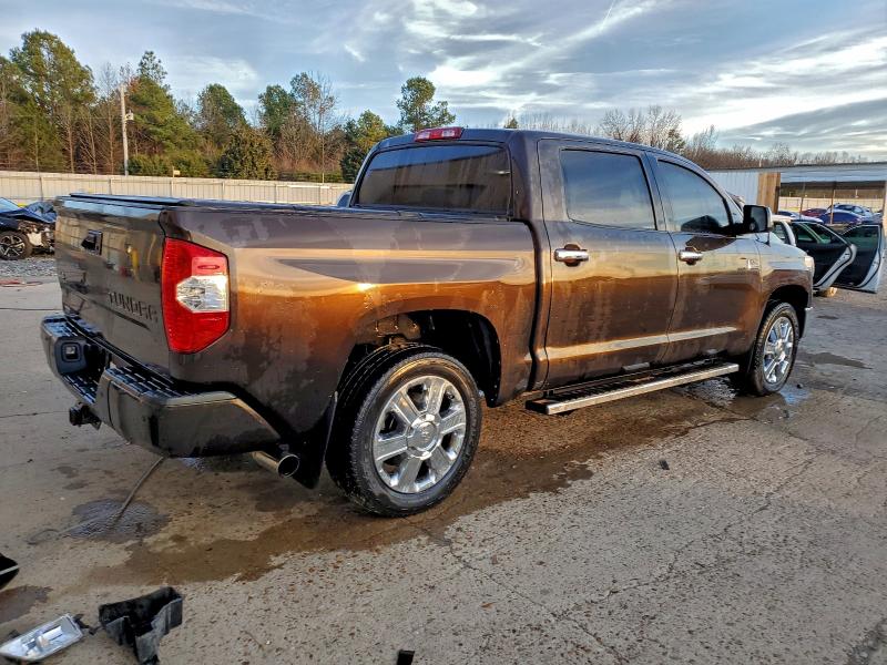 Фото 3 - TOYOTA TUNDRA