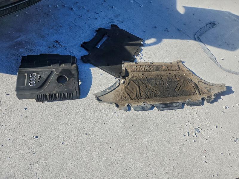 Фото 12 - AUDI A4