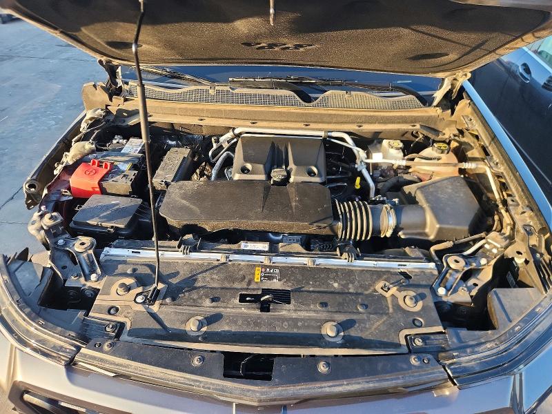 Фото 11 - CHEVROLET COLORADO