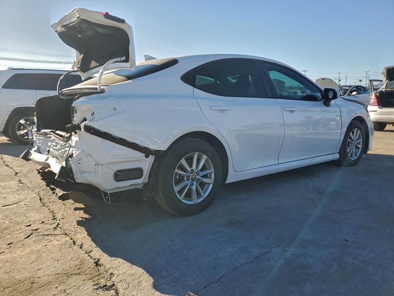 Фото 3 - TOYOTA CAMRY