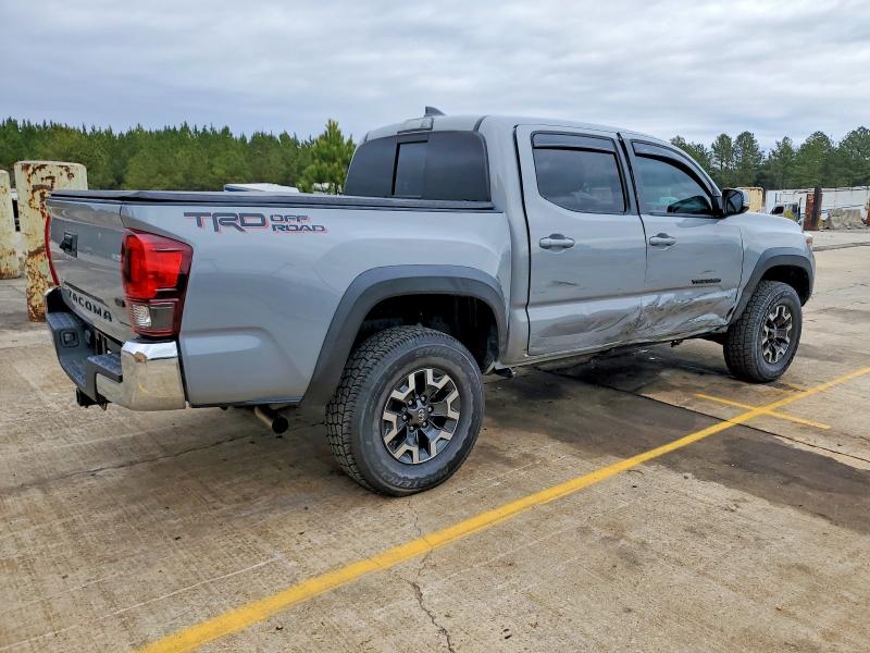 Фото 3 - TOYOTA TACOMA
