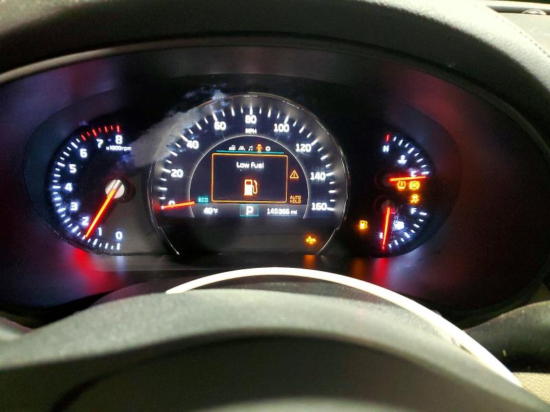 Фото 9 - KIA SORENTO