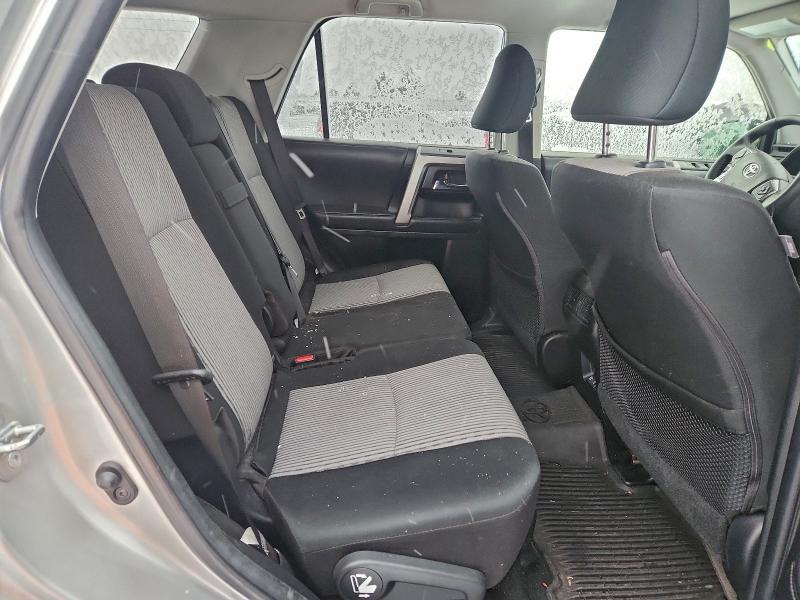 Фото 11 - TOYOTA 4RUNNER