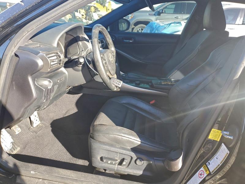 Фото 7 - LEXUS IS