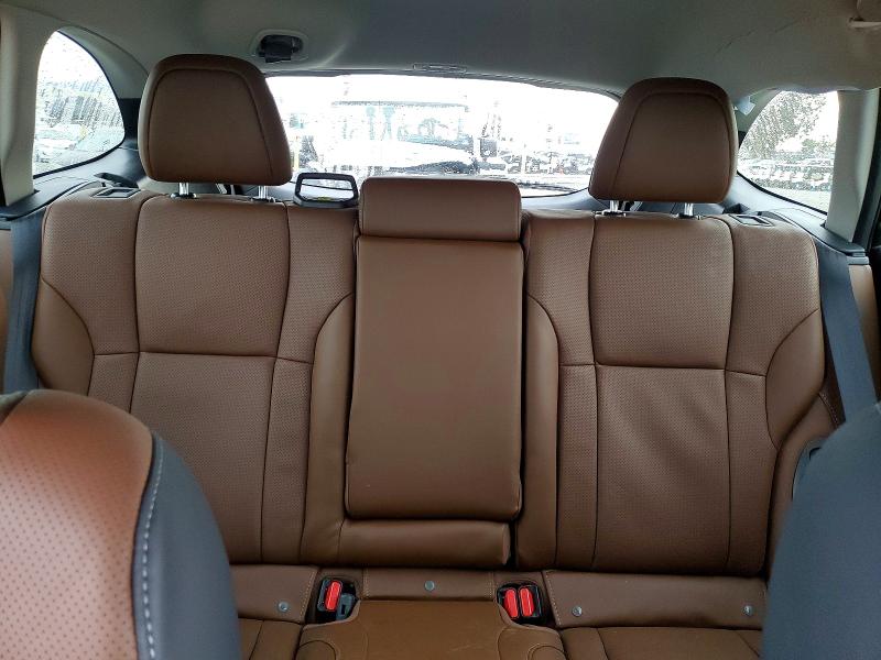 Фото 10 - SUBARU OUTBACK