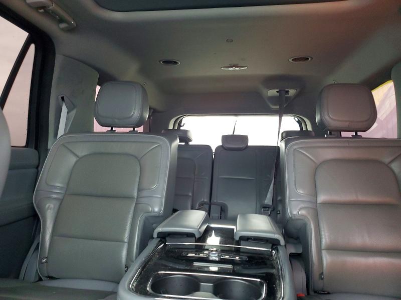 Фото 10 - LINCOLN NAVIGATOR