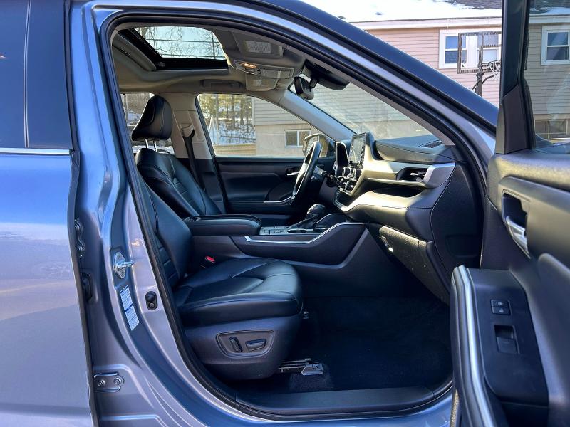 Фото 8 - TOYOTA HIGHLANDER