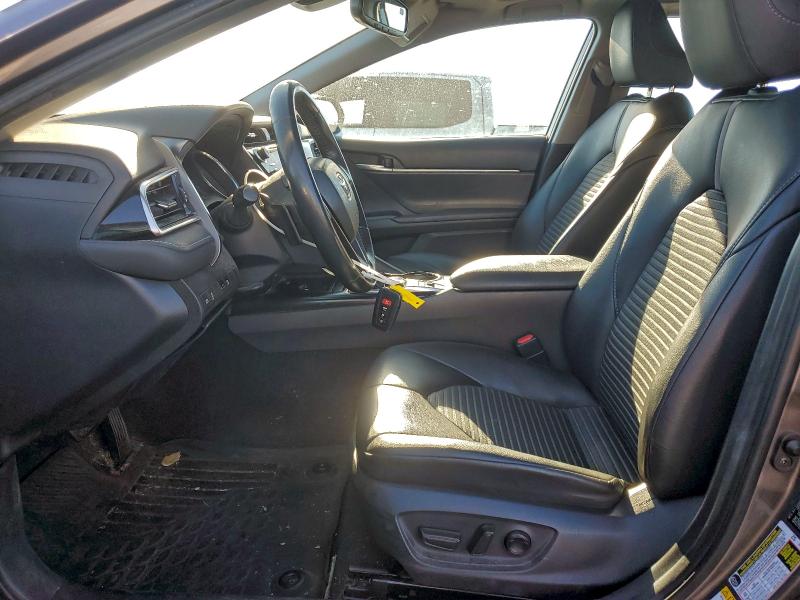 Фото 7 - TOYOTA CAMRY