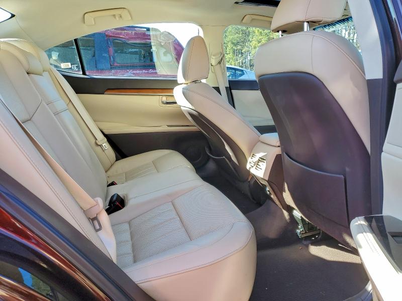 Фото 10 - LEXUS ES350