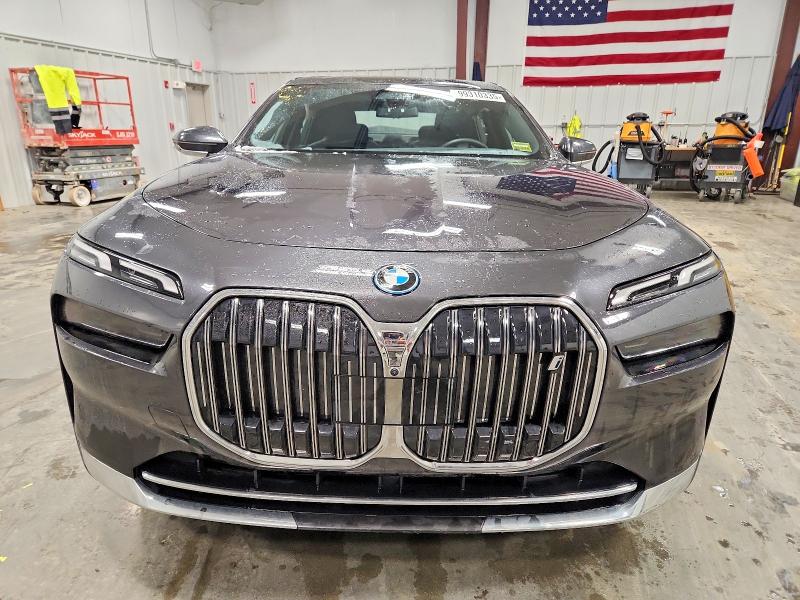 Фото 5 - BMW I7 XDRIVE6