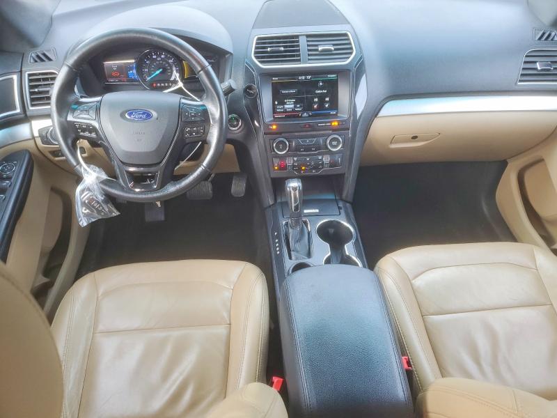 Фото 8 - FORD EXPLORER