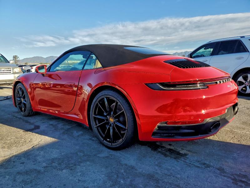 Фото 2 - PORSCHE 911