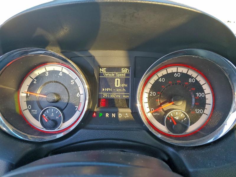 Фото 9 - DODGE CARAVAN