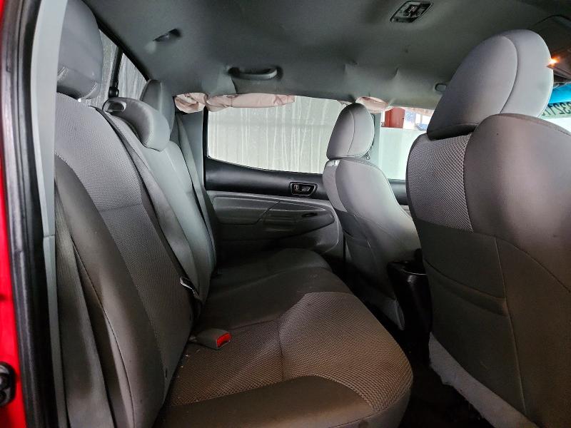 Фото 10 - TOYOTA TACOMA