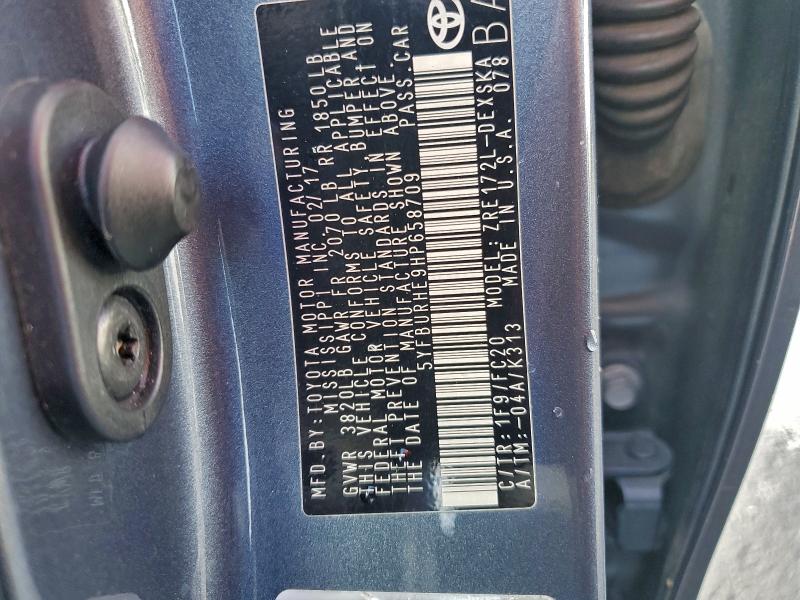 Фото 12 - TOYOTA COROLLA