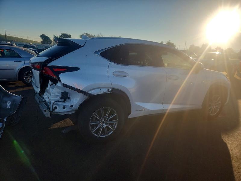 Фото 3 - LEXUS NX