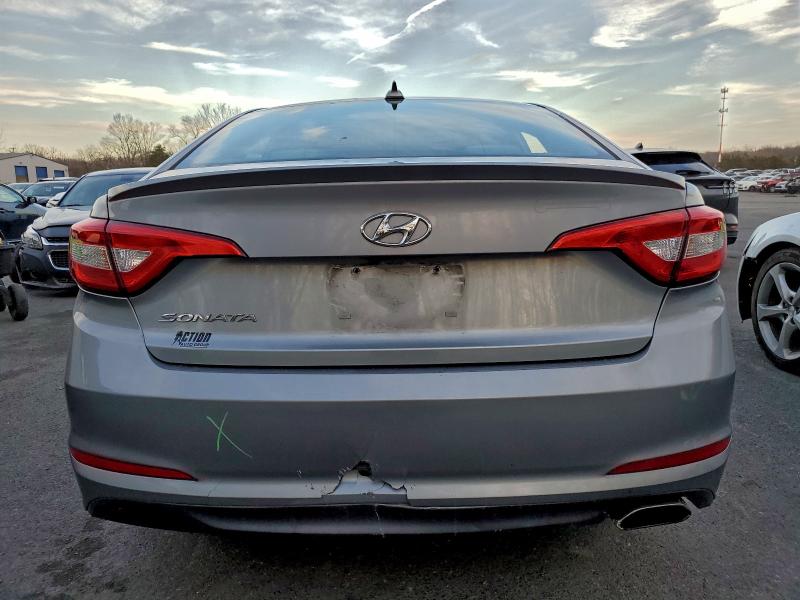 Фото 6 - HYUNDAI SONATA