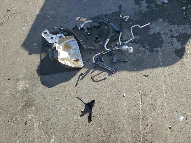 Фото 12 - CHEVROLET COLORADO