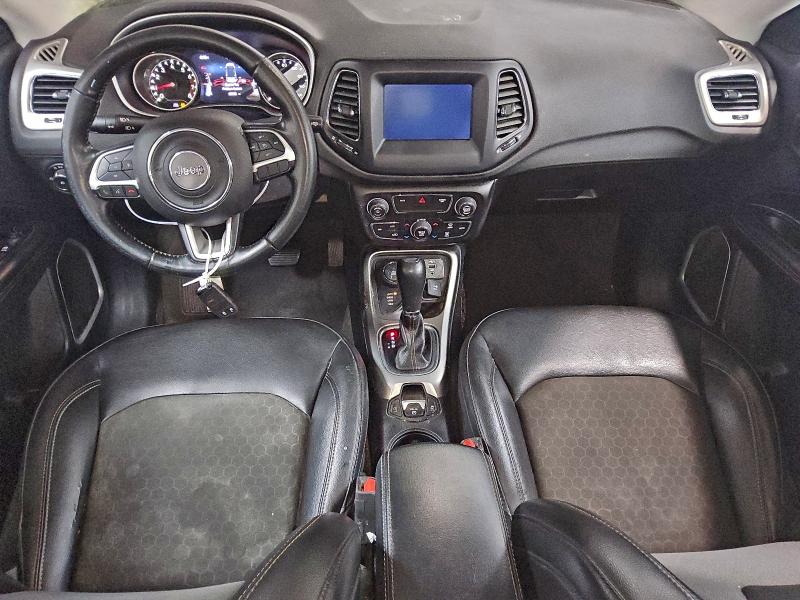 Фото 8 - JEEP COMPASS