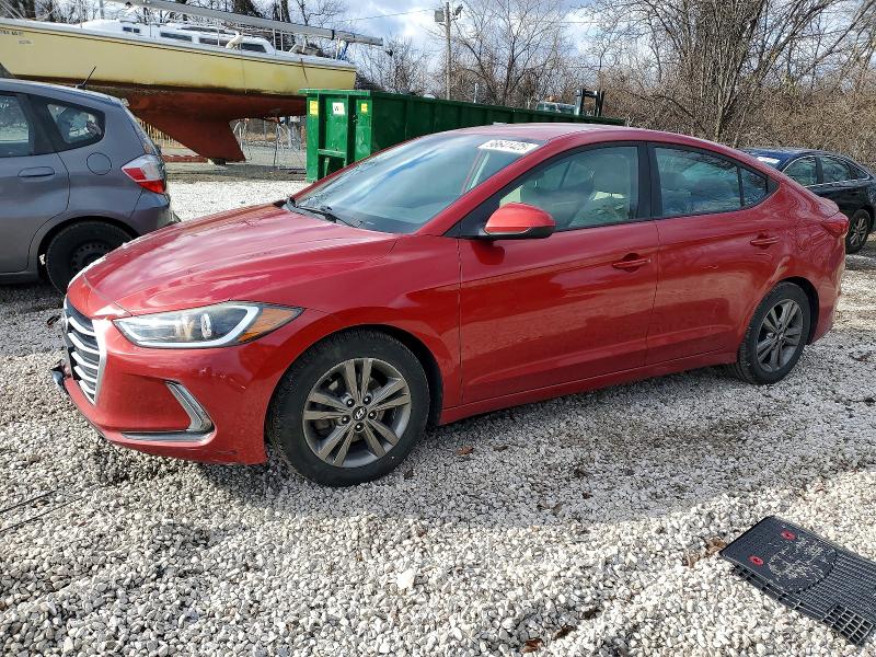 Фото 1 - HYUNDAI ELANTRA