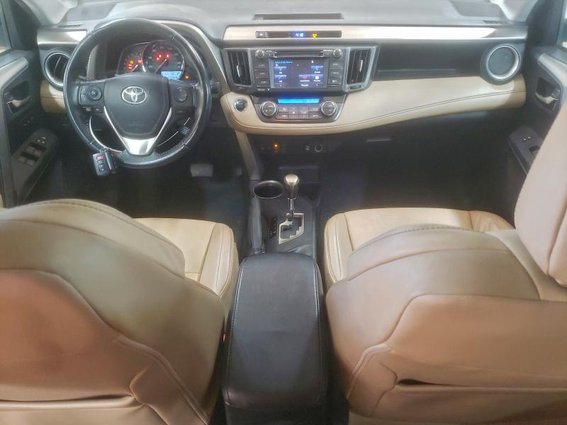 Фото 8 - TOYOTA RAV4