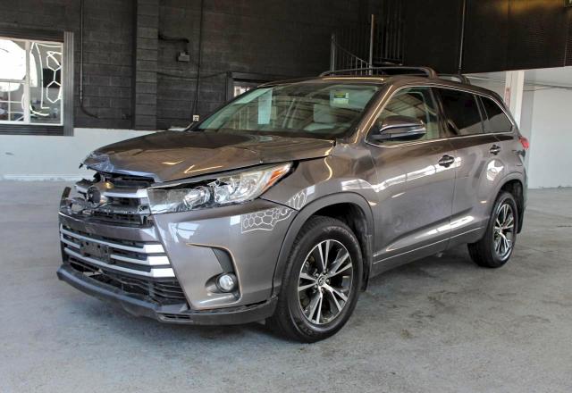 Фото 2 - TOYOTA HIGHLANDER