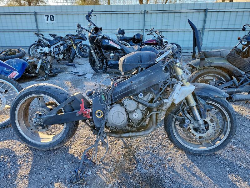 Фото 1 - SUZUKI GSXR1000