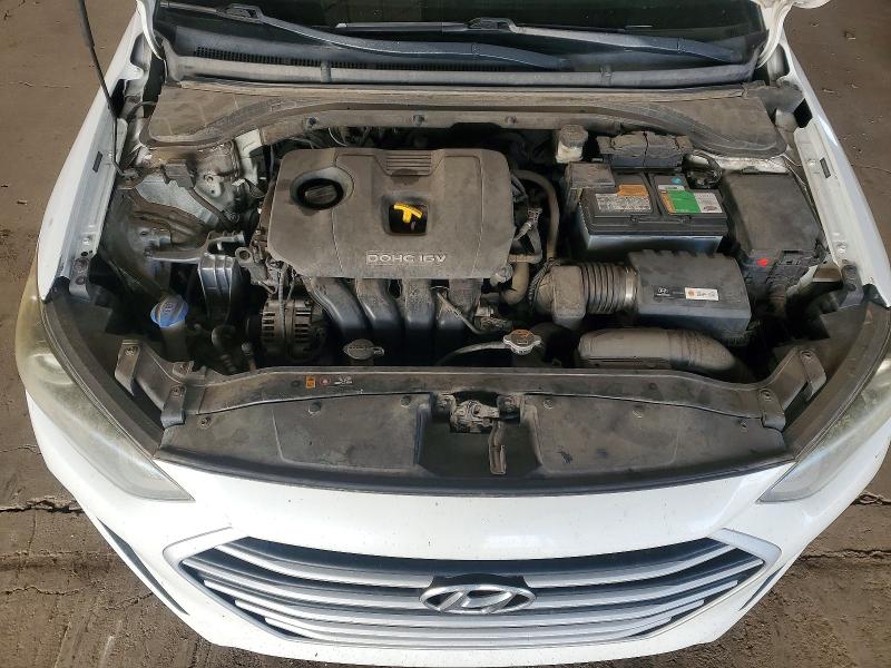 Фото 11 - HYUNDAI ELANTRA