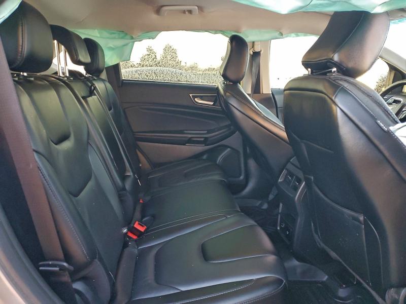 Фото 11 - FORD EDGE