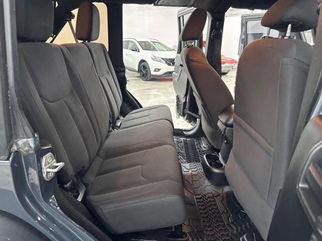 Фото 6 - JEEP WRANGLER