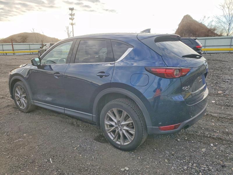 Фото 2 - MAZDA CX-5