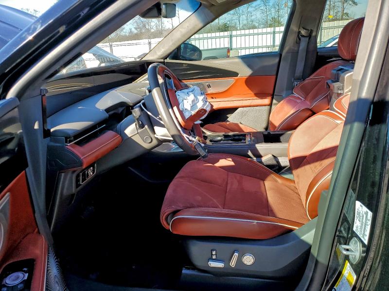 Фото 7 - LINCOLN NAUTILUS