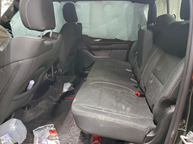 Фото 10 - RAM 1500