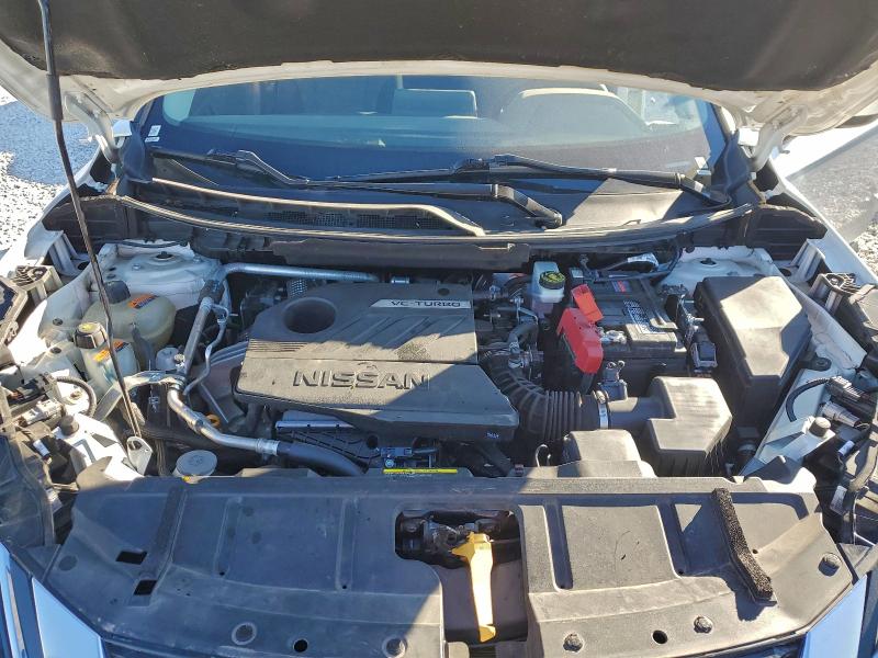 Фото 12 - NISSAN ROGUE