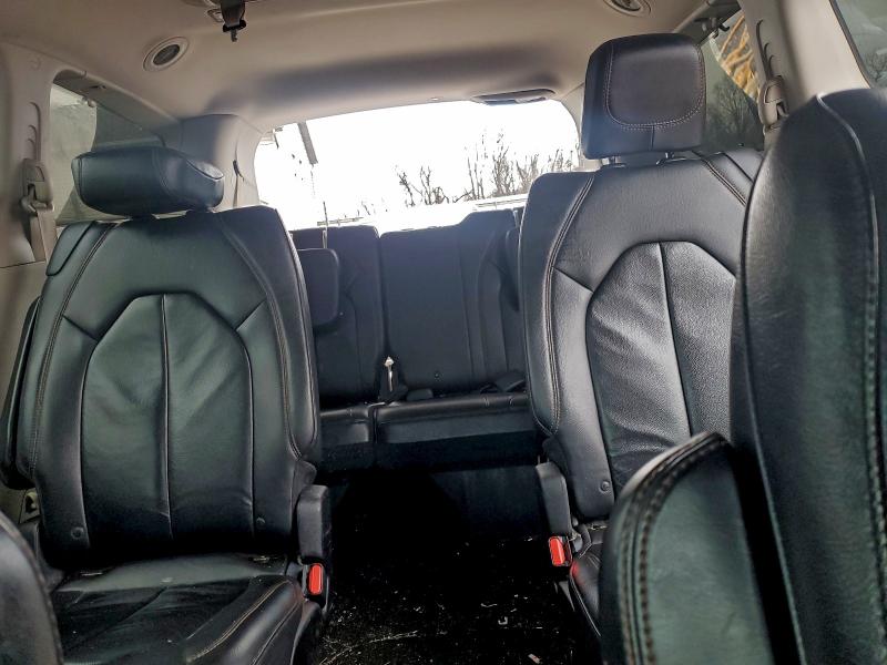 Фото 10 - CHRYSLER PACIFICA