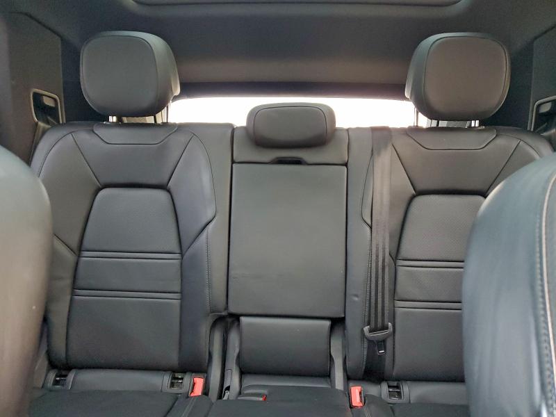 Фото 10 - PORSCHE CAYENNE