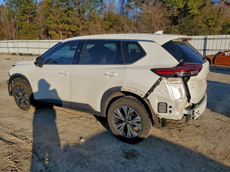 Фото 2 - NISSAN ROGUE