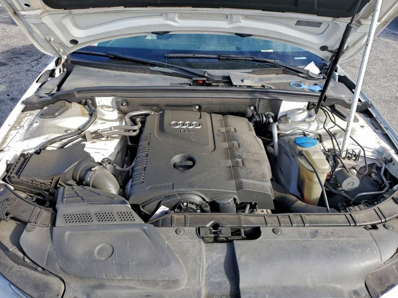 Фото 11 - AUDI A4