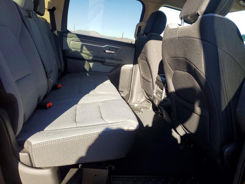 Фото 10 - RAM 1500