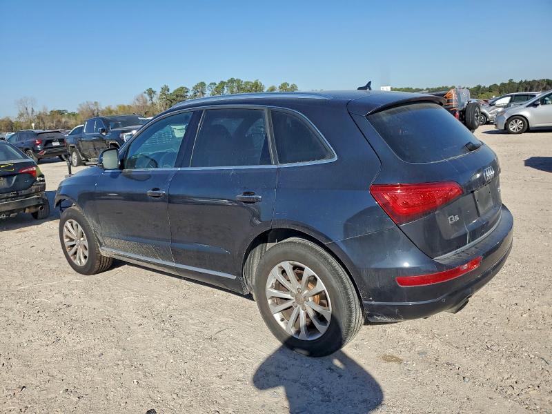 Фото 2 - AUDI Q5