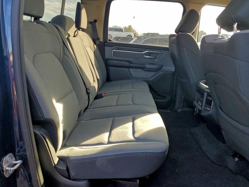 Фото 10 - RAM 1500