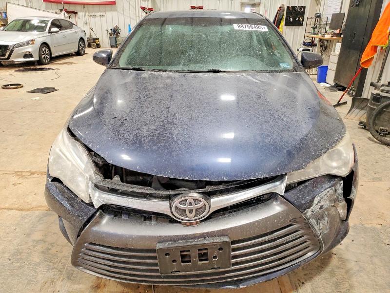 Фото 5 - TOYOTA CAMRY