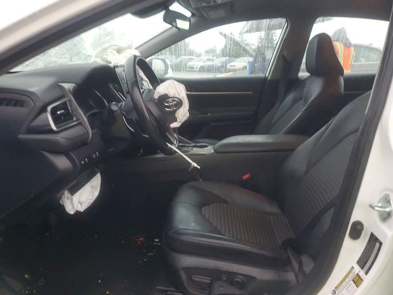 Фото 7 - TOYOTA CAMRY