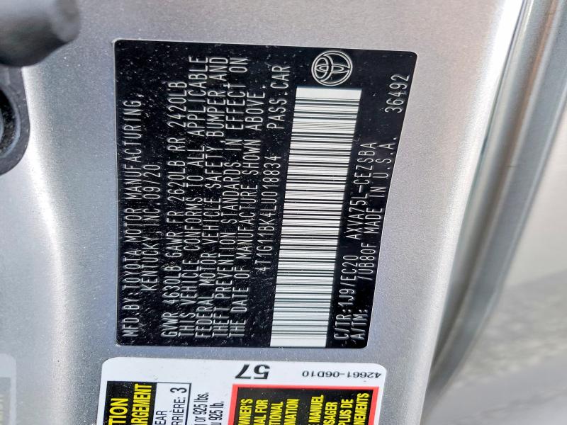 Фото 12 - TOYOTA CAMRY