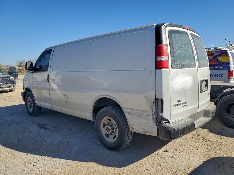 Фото 2 - GMC SAVANA