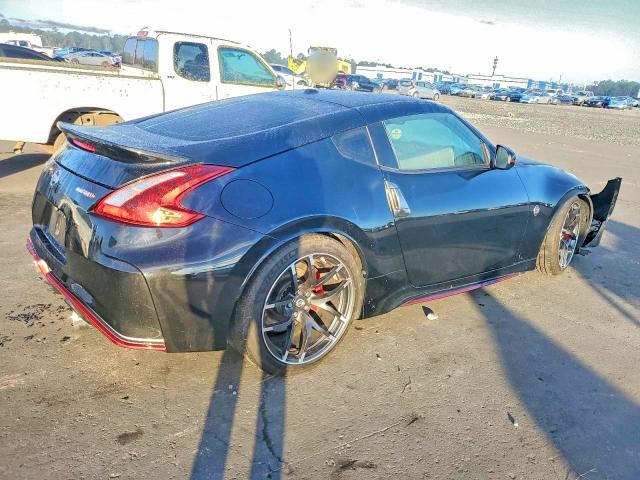 Фото 3 - NISSAN 370Z