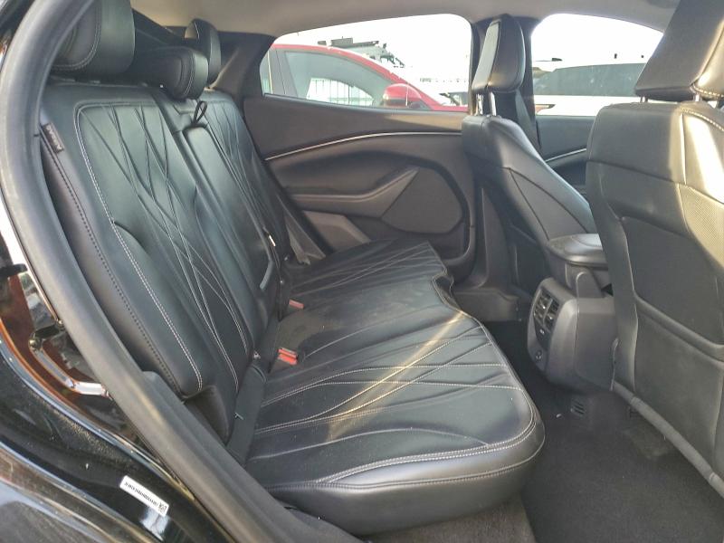 Фото 11 - FORD MUSTANG